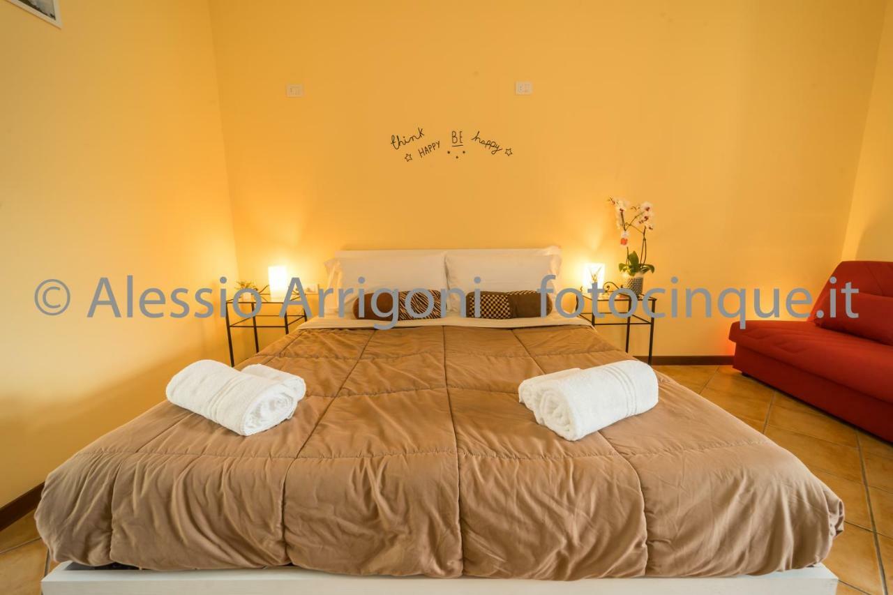 Bluelake Hostel *